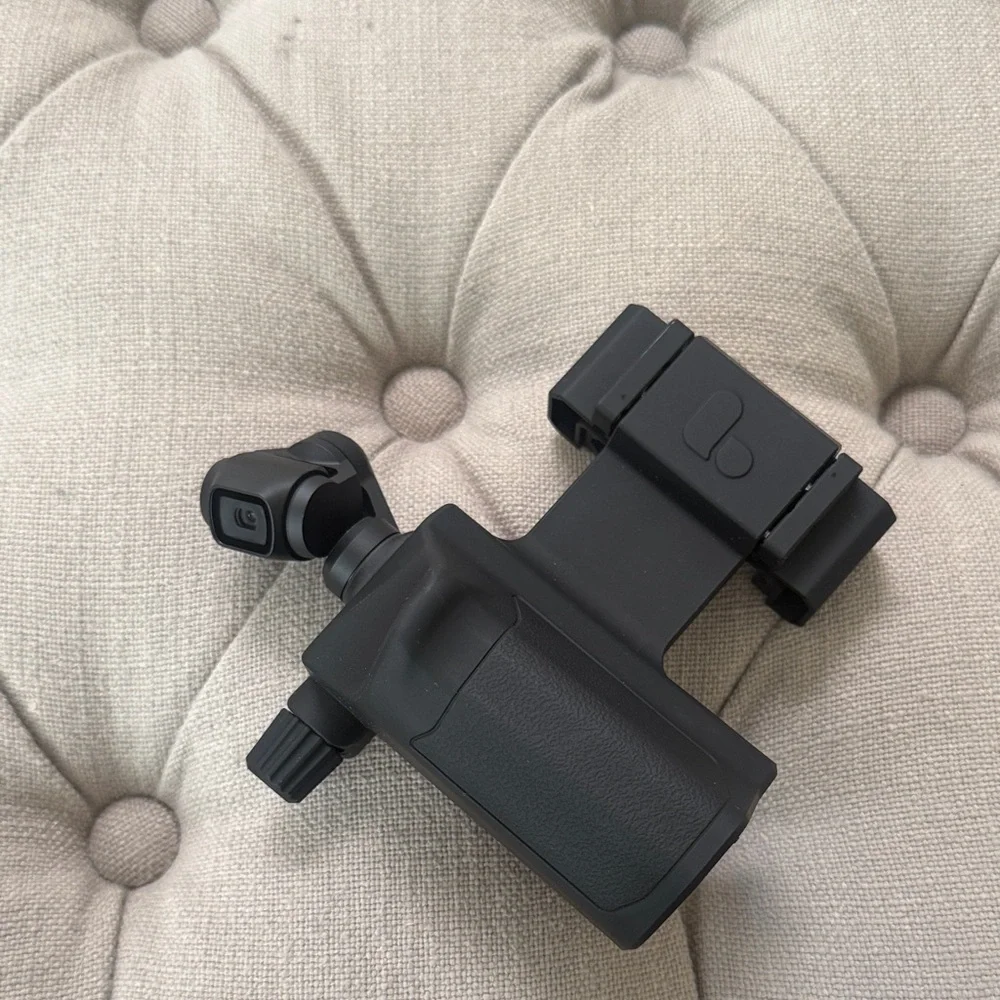 DJI osmo pocket Black and Gray Camera Set